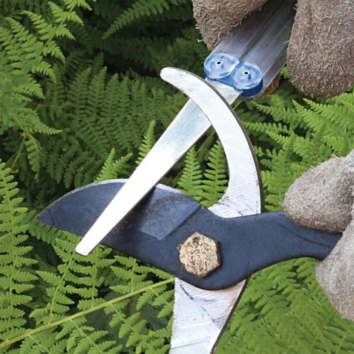 DMT Diamond Narrow Flat File Sharpener, Coarse Grit 4 DMT Diamond Narrow Flat File Sharpener, Coarse Grit - Image 4