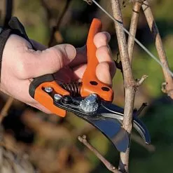 Bahco; Professional Ergonomic Pruners, 1.25-inch Cutting Capacity -Gardening Shop pxl3 4