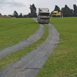 TRAKMAT 36IN X 8FT X 1/2IN Black